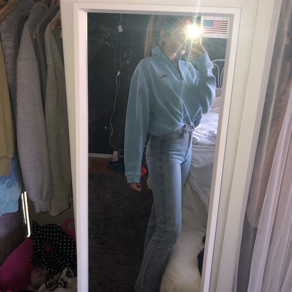 Tommy Bahama sweatshirt *LIKE NEW*